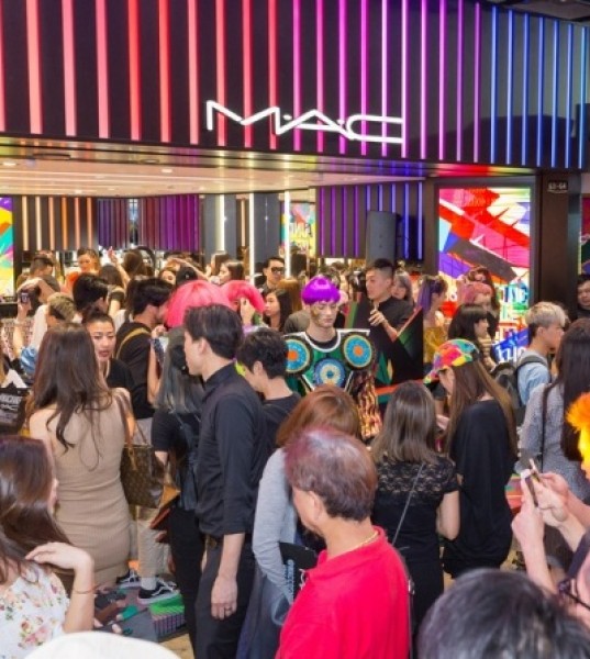 M.A.C Opens New Store in Mong Kok