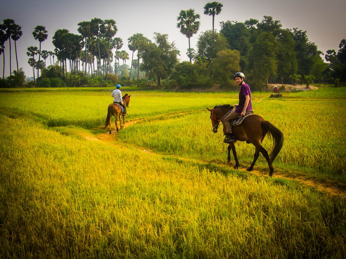 Cambodia's countryside extends for miles outside the few urban centres (photo: Never Ending Voyage)
