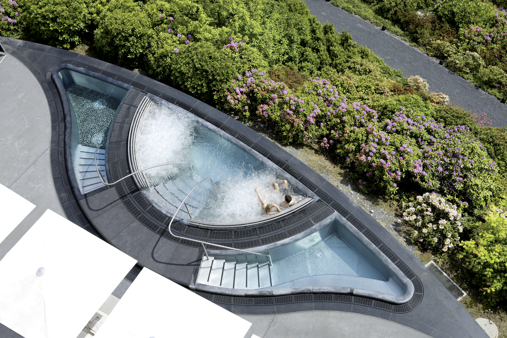 Enjoy sweeping views of Zurich while Jacuzzing