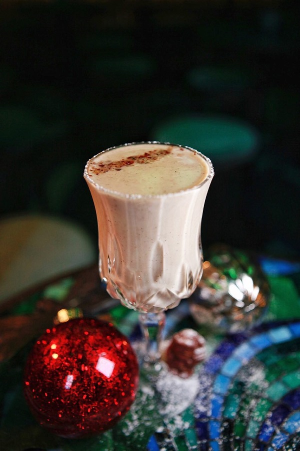 Indulge yourself with this Dragonfly Egg(nog)